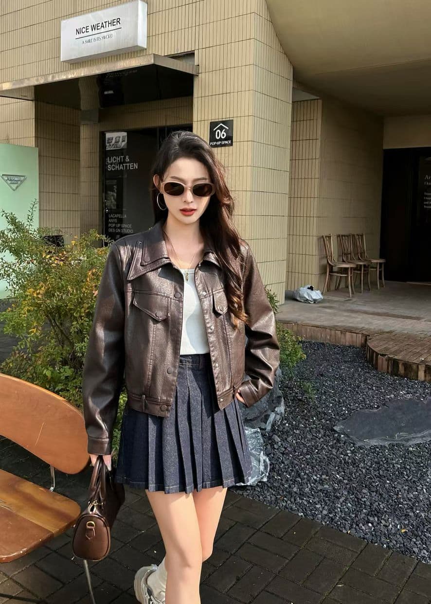 폴로 칼라 가죽 재킷 여성 2026 가을 새로운 루즈핏 쇼트 스타일 오토바이 재킷 패션 작은 키 연령 감소 다용도 재킷 상세 이미지 6