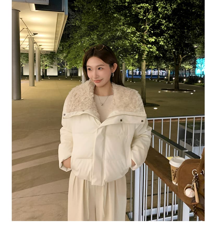 실사 2026 겨울 새로운 양털 빅 칼라 한 부서 루즈핏 짧은 여성 PU 가죽 패션 면 의류 재킷 상세 이미지 10