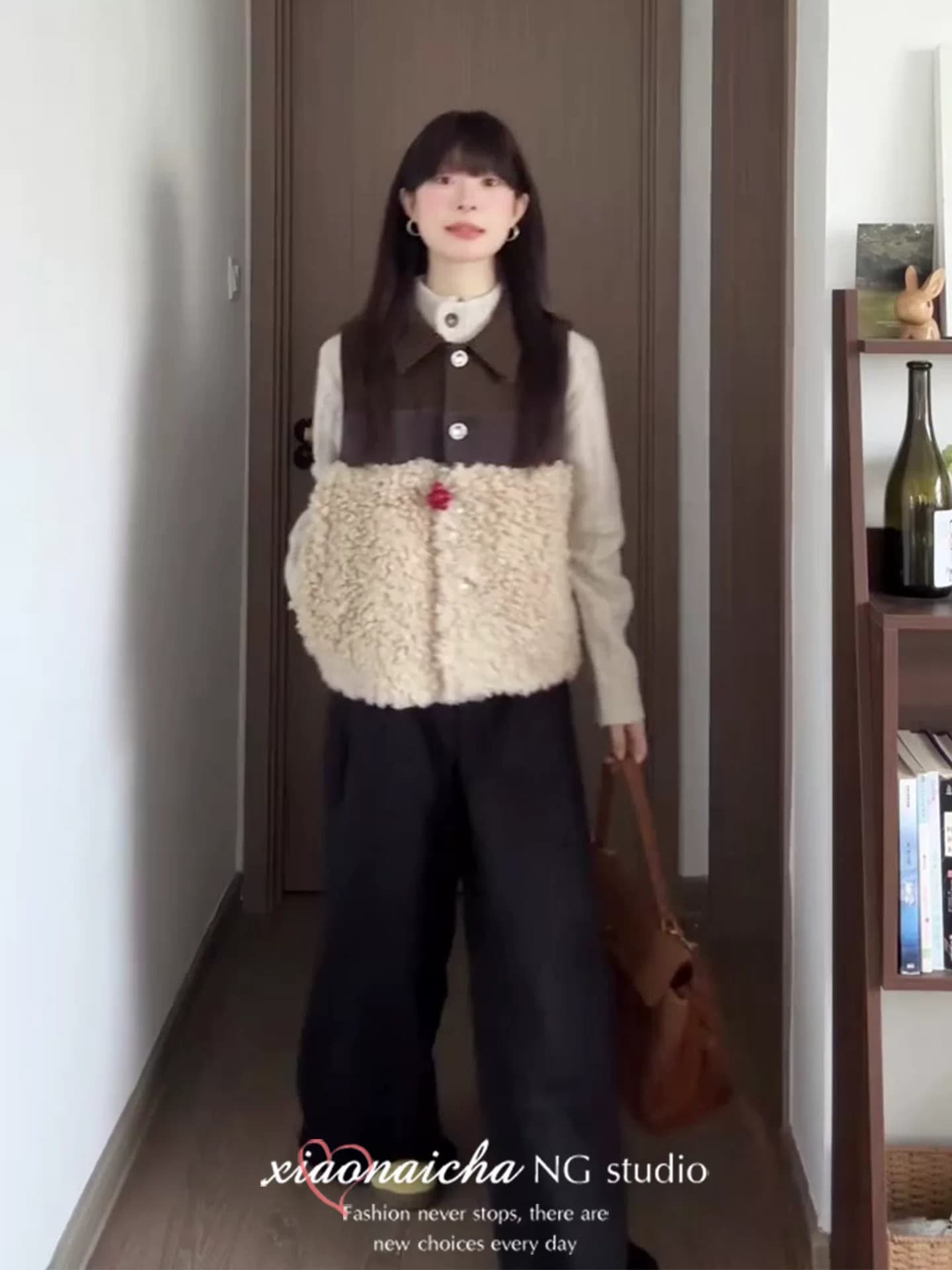 한 부서 레트로 양털 패치워크 배색 조끼 여자 가을 겨울 새로운 패션 품격 루즈핏 다용도 민소매 재킷 상세 이미지 5