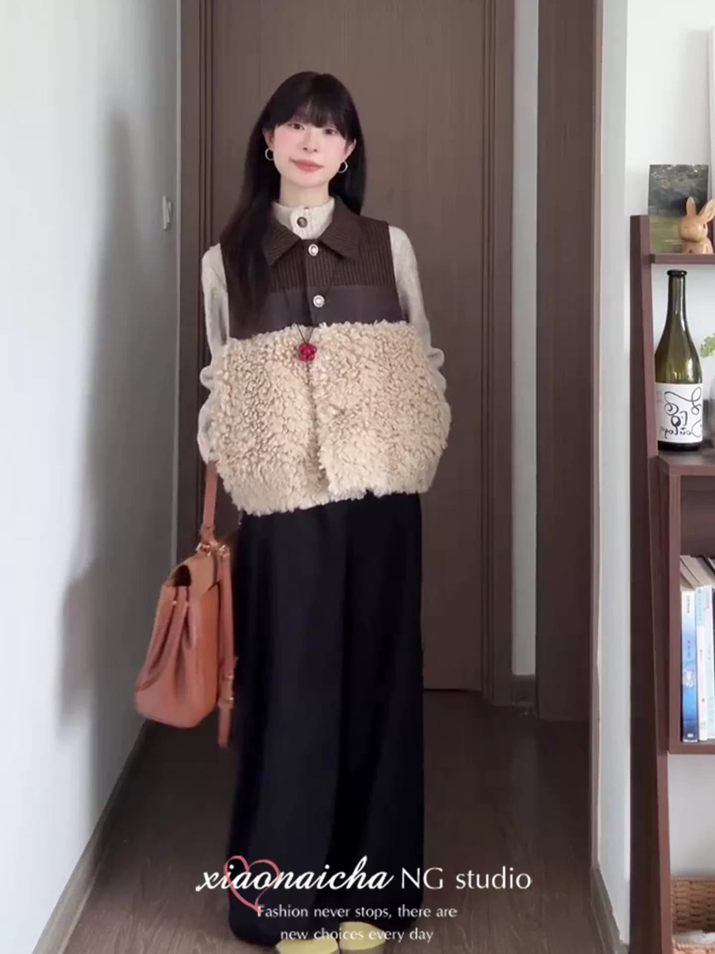 한 부서 레트로 양털 패치워크 배색 조끼 여자 가을 겨울 새로운 패션 품격 루즈핏 다용도 민소매 재킷 상세 이미지 6