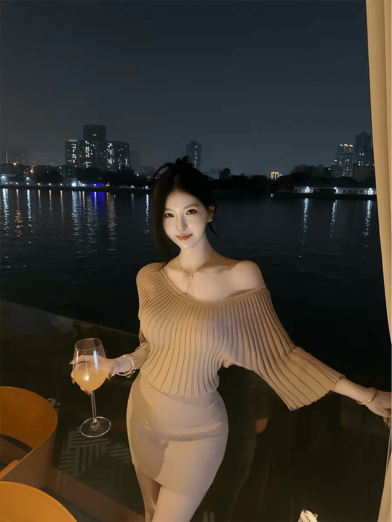 여름 새로운 오프숄더 드레스 비스듬한 어깨 섹시함 순수한 욕망 털 니트 원피스 여성 슬림해 보이는 타이트 스커트 미니 스커트 상세 이미지 6