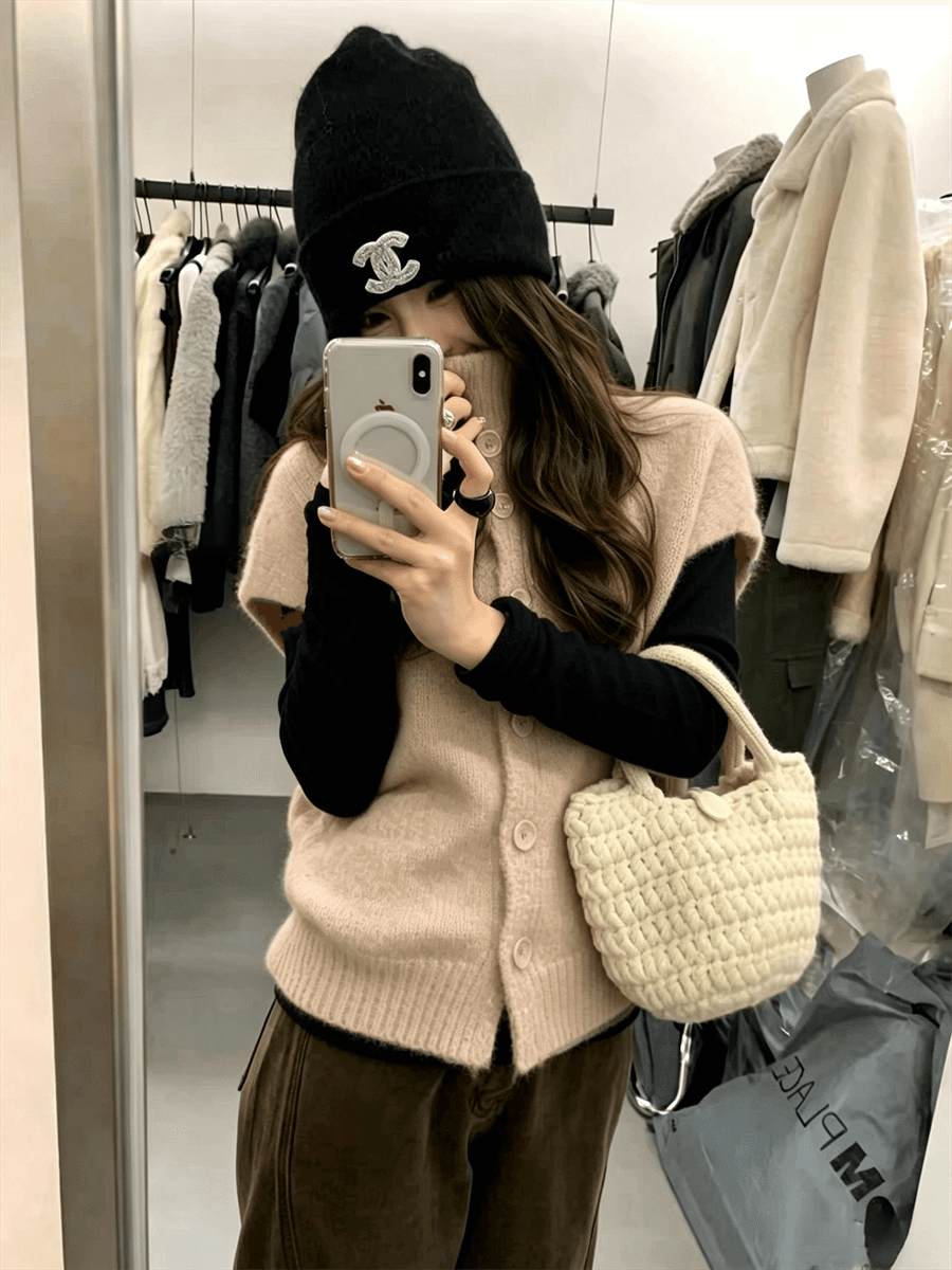 한 부서 외국 가스 빨간색 분위기 센스 반팔 어깨 스웨터 조끼 여성 작은 대중 디자인 센스 연령 감소 슬림해 보이는 맨위 트렌디 상세 이미지 1