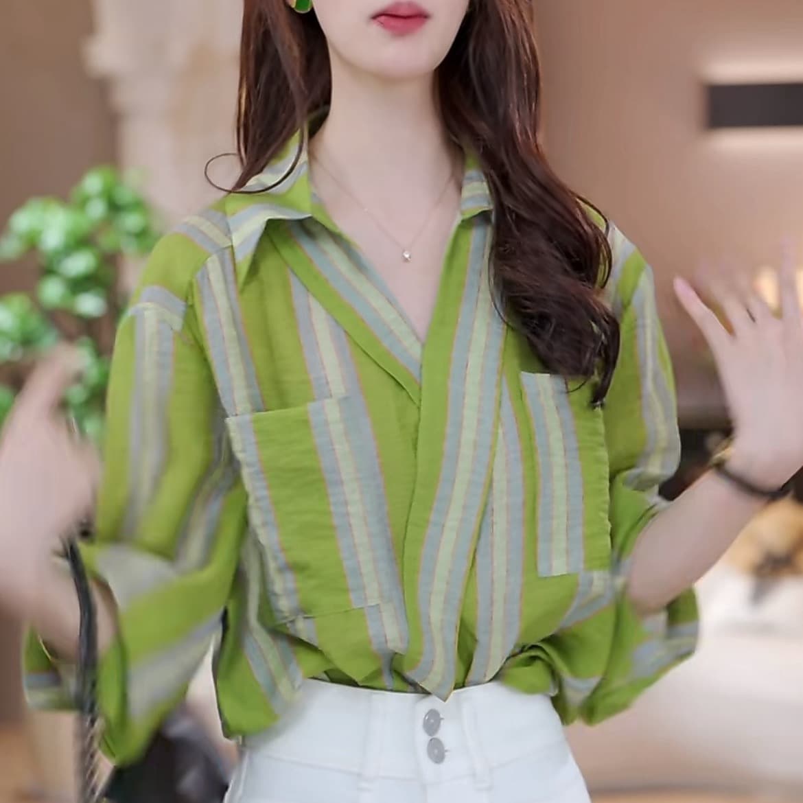 여성 셔츠 스트라이프 루즈핏 캐주얼 다용도 레트로 맨위 상세 이미지 3
