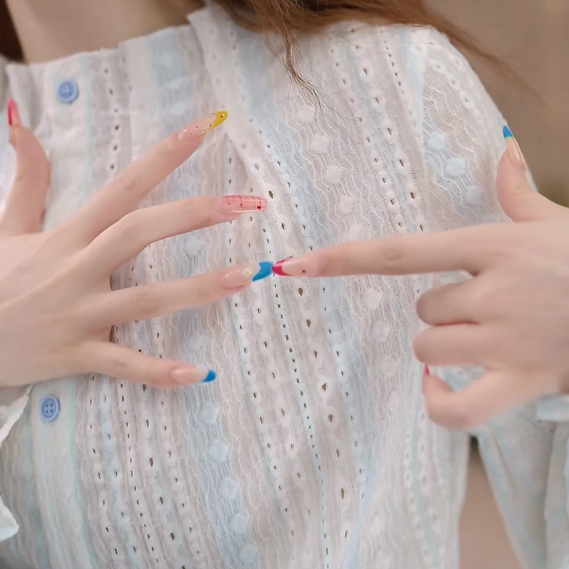 맑은 봄날 레트로 항구 바람 홀로우 아웃 맨위 봄 여름 긴팔 다용도 셔츠 상세 이미지 8