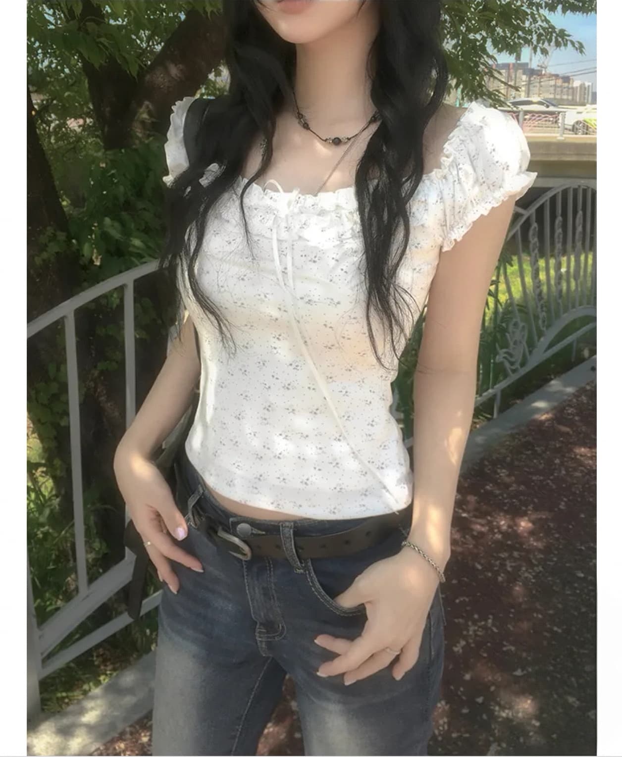 레이스 거품 소매 꽃무늬 반팔 티셔츠 몸매 가꾸기 슬림해 보이는 다용도 맨위 상세 이미지 6