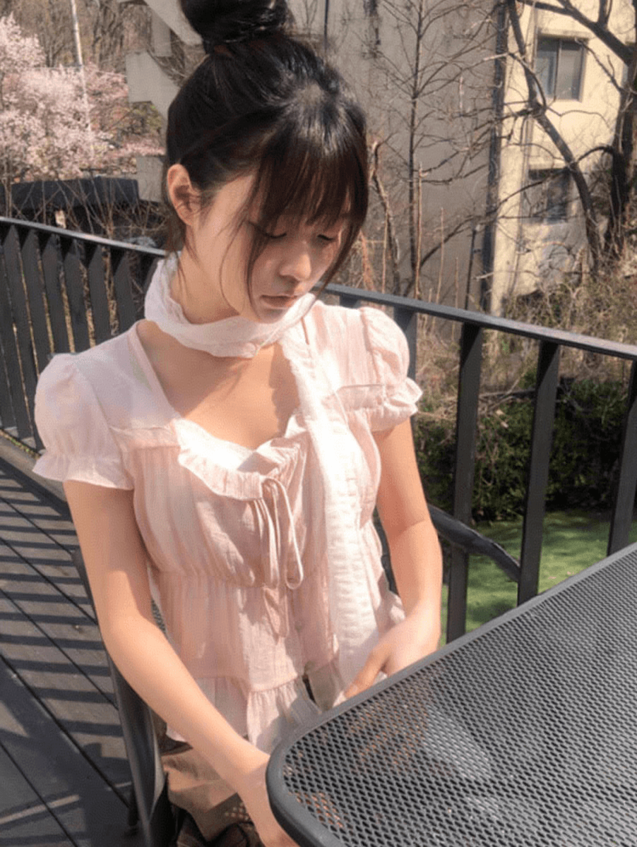 부드러운 레이스 한 여성 센스 레트로 분위기 반팔 셔츠 맨위 상세 이미지 6