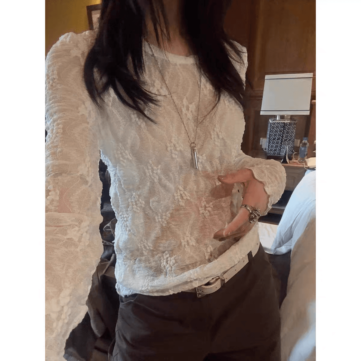 기본 셔츠 꽃 레이스 한 부서 여성 의류 풀오버 몸매 가꾸기 슬림해 보이는 긴팔 상세 이미지 8