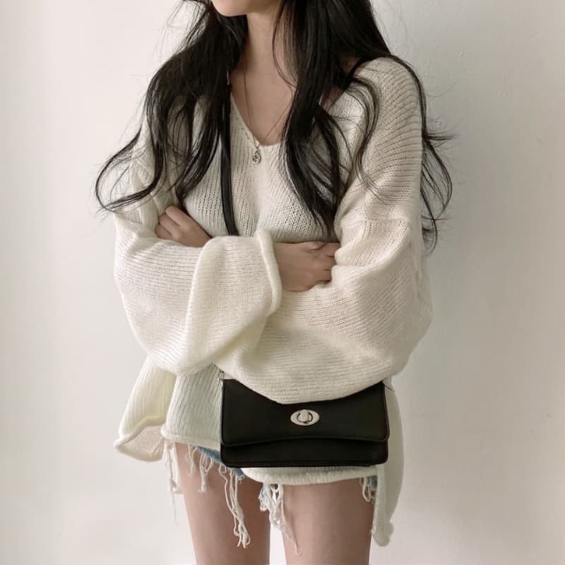 한국 chic 봄 새로운 레트로 루즈핏 느긋한 바람 V넥 볼륨 측면 트임 패션 풀오버 연령 감소 스웨터 여자 이미지 5