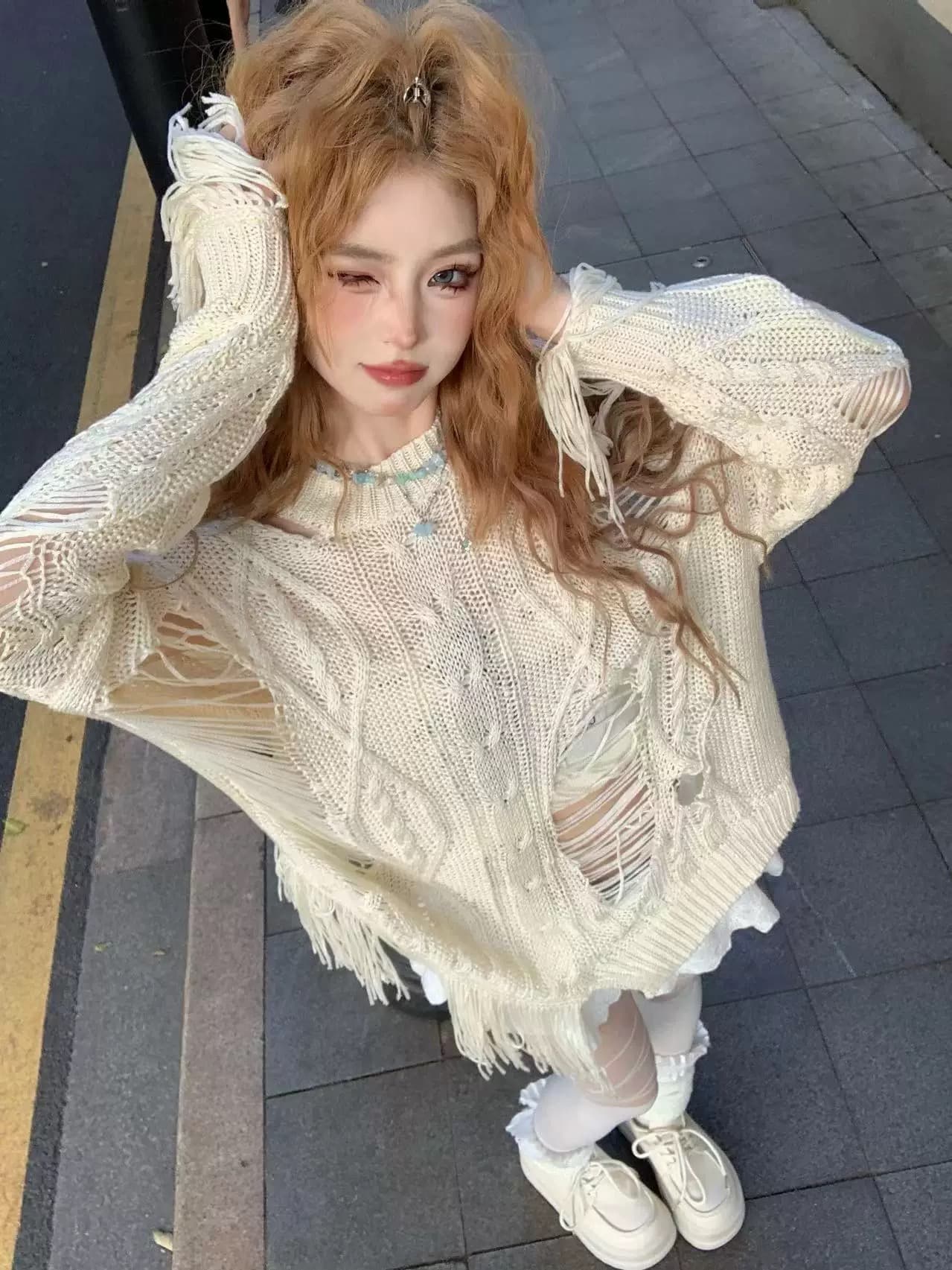 반란 소녀 찢어진 부분 얇은 스타일 디자인 센스 홀로우 아웃 니트 스웨터 여름 블라우스 여성 루즈핏 맨위 상세 이미지 1