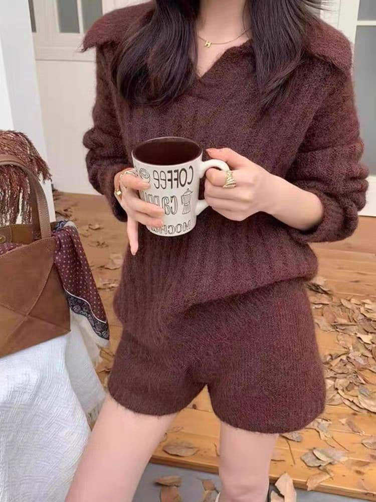 가을 겨울 새로운 한국 스타일 레트로 미니멀리즘 바람 폴로 칼라 니트 스웨터 반바지 투피스 세트 루즈핏 느긋한 바람 캐주얼 세트 상세 이미지 2