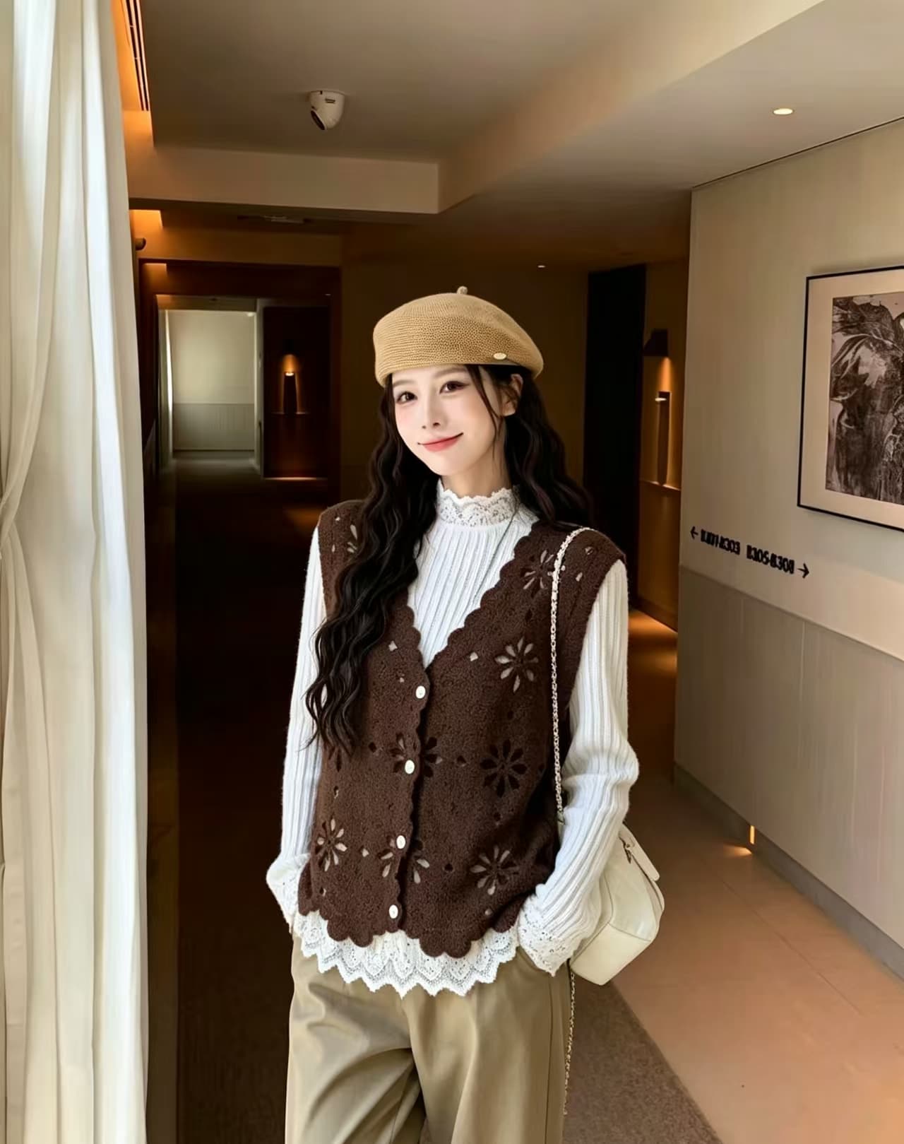 보헤미안 바람 커피 색상 홀로우 아웃 베스트 조끼 여성 외출용 2026 새로운 여름 빅 사이즈 마이크로 지방 mm 맨위 상세 이미지 2