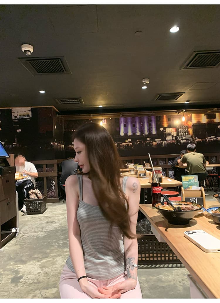suuuicee 화 초점 높음 비전 수준 스트라이프 몸매 가꾸기 와이드 어깨끈 캐미솔 캐주얼 맨위 상세 이미지 32