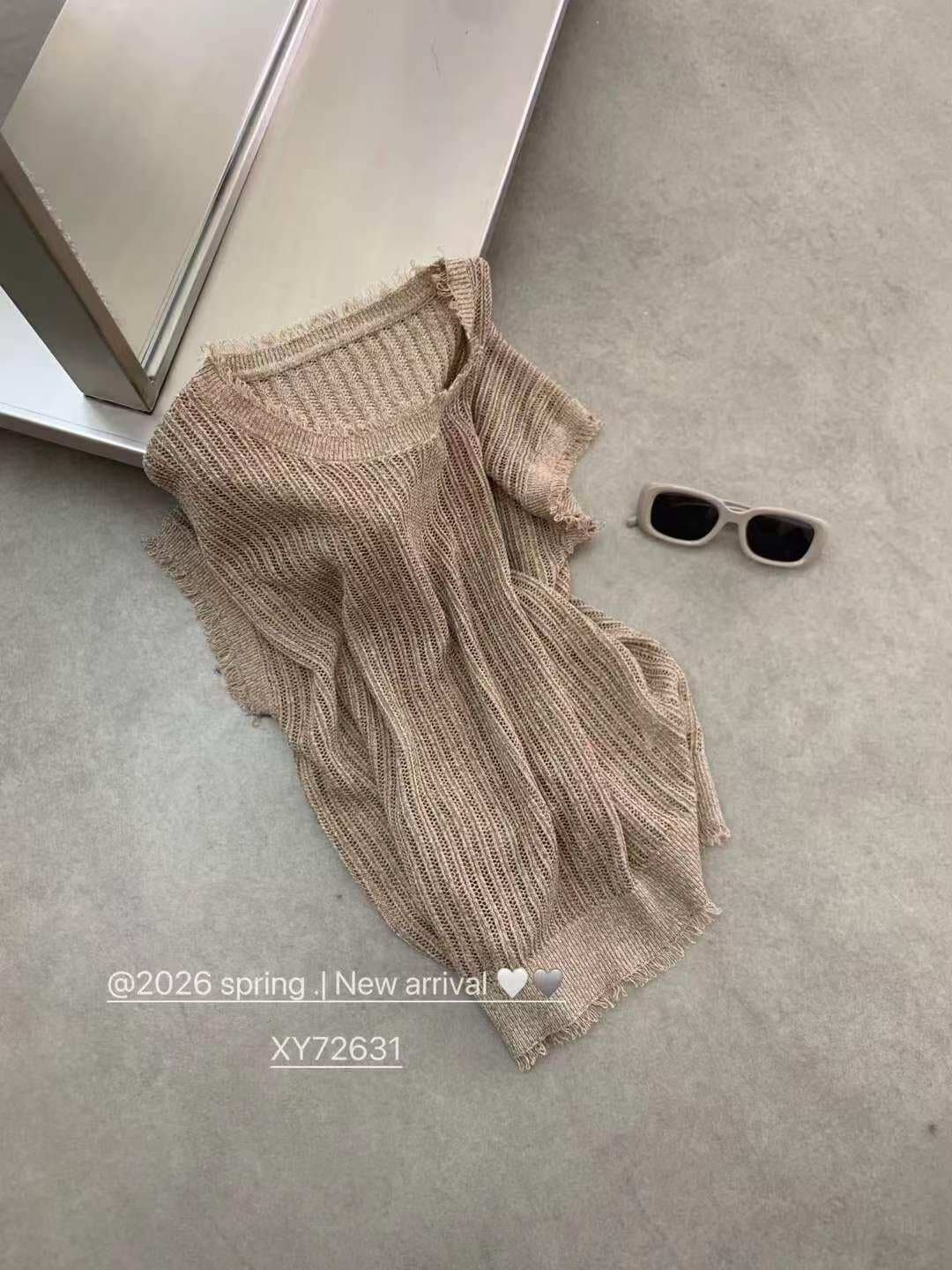 새로운 디자인 센스 패션 홀로우 아웃 니트 스웨터 여성용 짧은 소매 라운드 넥 술 측면 캐주얼 다용도 우아함 바람 맨위 상세 이미지 9