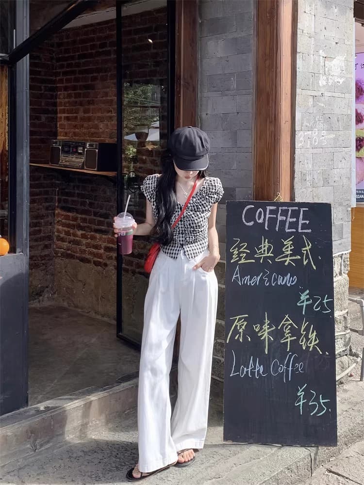 레트로 흑인과 백인 체크무늬 민소매 여성 셔츠 여름 새로운 디자인 센스 작은 대중 V넥 몸매 가꾸기 슬림해 보이는 쇼트 스타일 맨위 상세 이미지 13