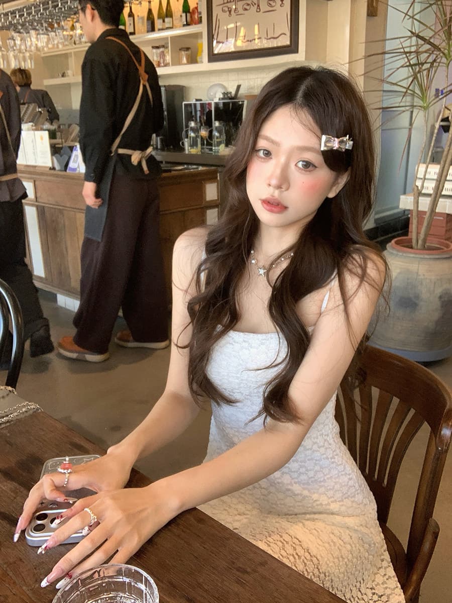 작은 한 번 아니요 한 번 한 부서 화이트 민소매 레이스 슬립 여성 드레스 2026 여름 몸매 가꾸기 한 마디 외출용 치마 이미지 2