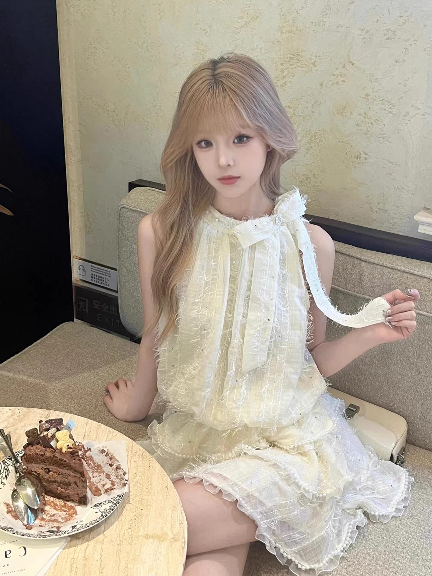 sisi 소스 천 골드 소녀 케이크 드레스 여성 여름 디자인 센스 진주 스팽글 나비 매듭 작은 키 퍼프 스커트