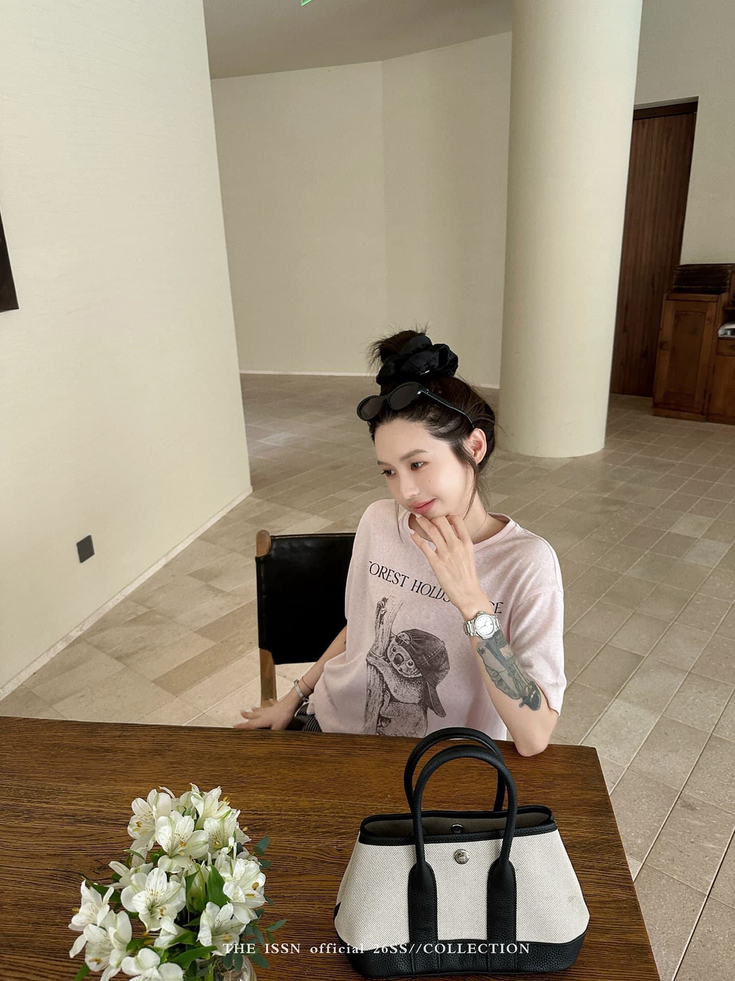 닝 부문 느긋한 프린트 라운드 넥 반팔 티셔츠 여성 여름 새로운 한국 스타일 루즈핏 슬림해 보이는 다용도 중간 길이 맨위 상세 이미지 12