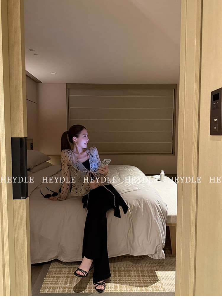 검은 콩 흠 여름 와일드 상황 레오파드 무늬 V넥 긴팔 쉬폰 블라우스 나만의 것을 가져와 라. 가슴 패드 캐미솔 투피스 슈트 상세 이미지 17