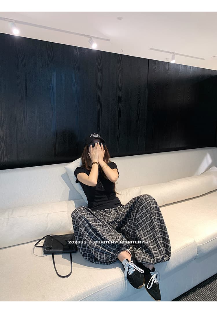 작은 6 월 6 월 브리트니 c 조금 스키니 t 세부 사항 전체 점수 3 차원 워크웨어 주머니 슬림해 보이는 마이크로 허리 수축 반팔 티셔츠 상세 이미지 22