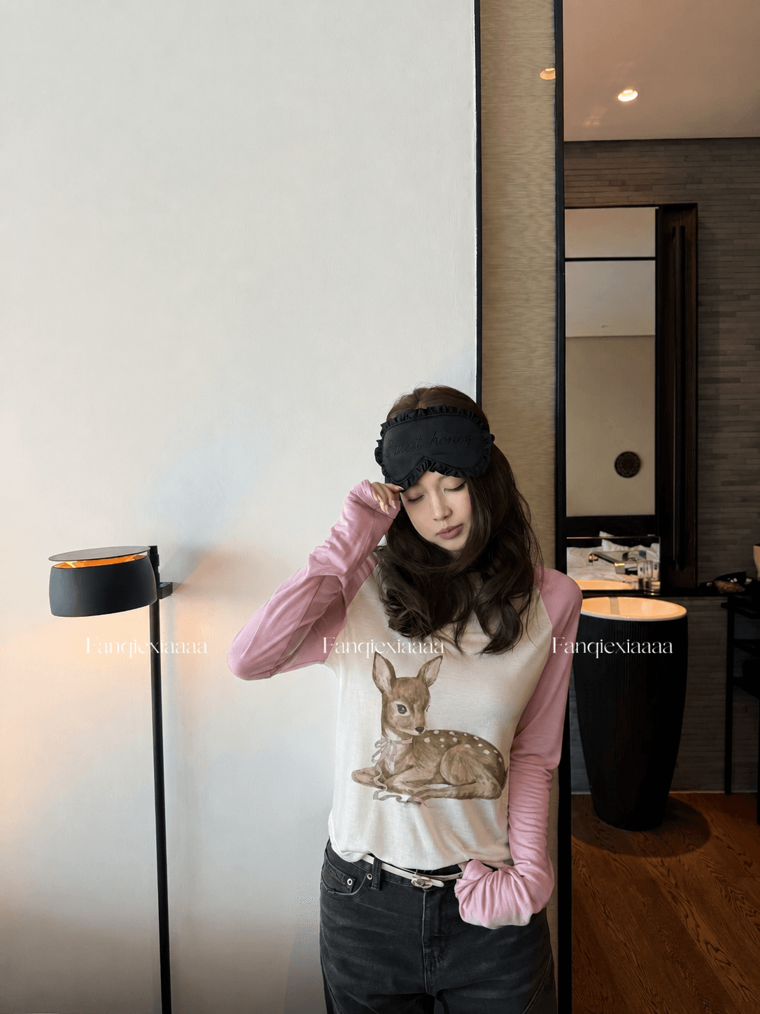 토마토 남자 작은 사슴 충돌 100 라이 경기 서울 삽입 어깨 소매 프린트 긴팔 티셔츠 여성 배색 라운드 넥 자외선 차단 맨위 상세 이미지 14