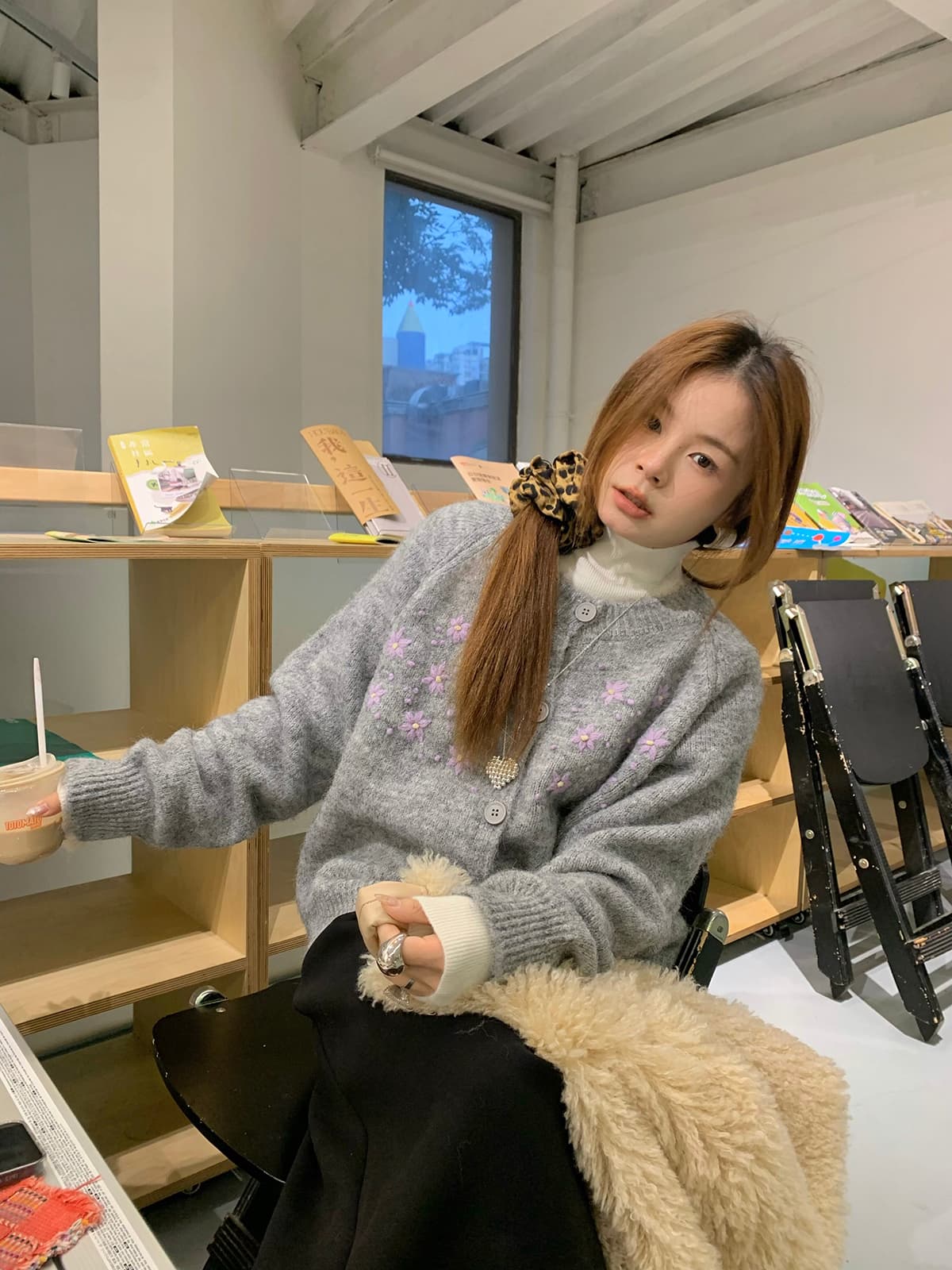 무거운 작업 자수 부드러운 찹쌀 달콤함 한 부서 스웨터 여자 가을 겨울 새로운 루즈핏 느긋한 바람 긴팔 다용도 니트 오픈 가디건 상세 이미지 7