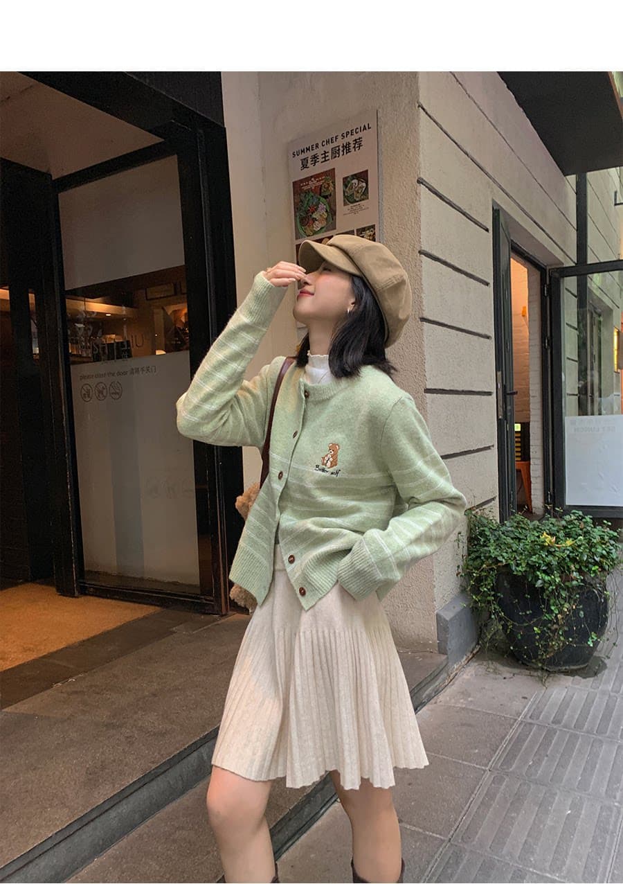 sisilyon 씽 하는 소리 작은 곰 한 부서 포함 양모 자수 스웨터 여성 코트 가을 겨울 느긋한 바람 캐주얼 오픈 가디건 상세 이미지 18