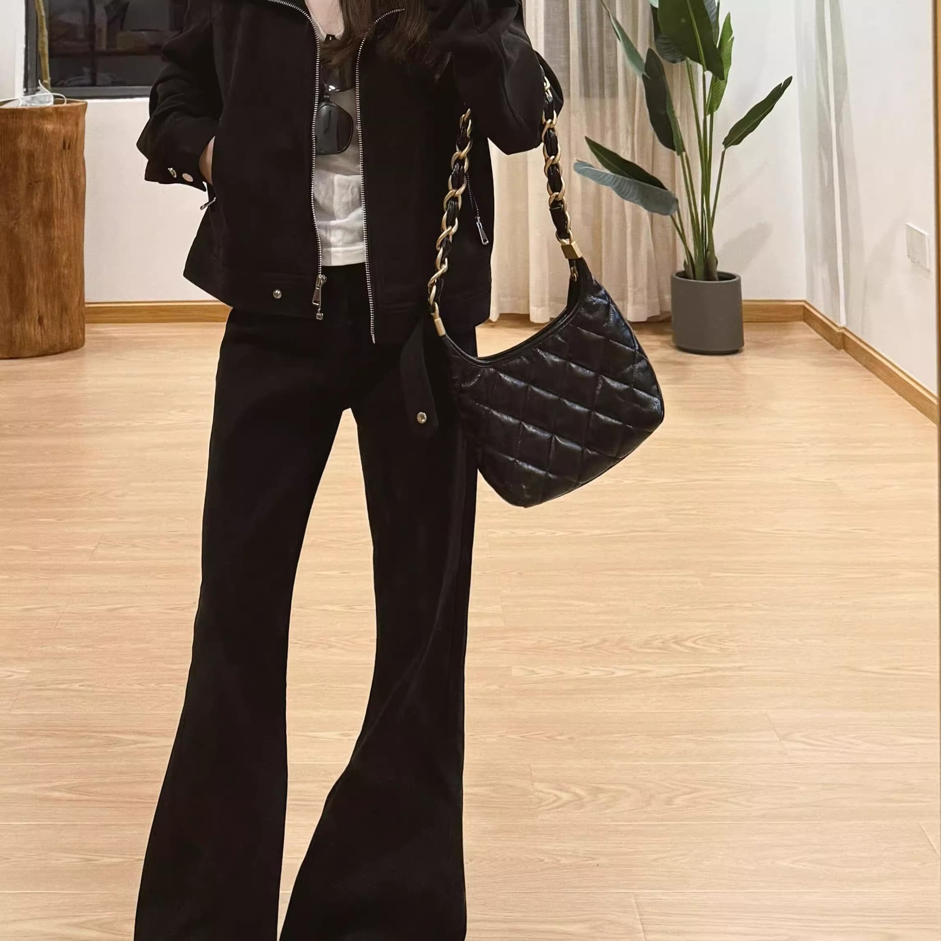 가을 아메리칸 레트로 이른 가을 외국 가스 검정색 쇼트 스타일 폴로 칼라 스웨이드 재킷 여자 봄 작은 키 재킷 봄 가을 이미지 2