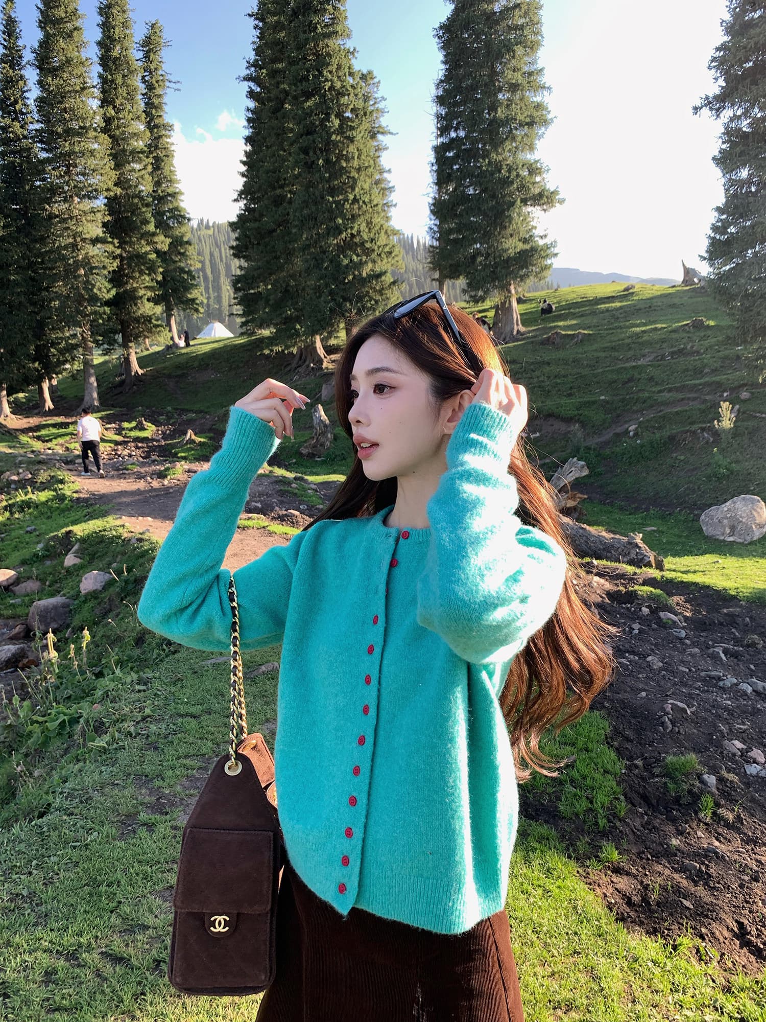 체크무늬 칼라 패치워크 페이크 레이어드 니트 맨위 여성 이른 가을 슈퍼 잘 생긴 루즈핏 캐주얼 느긋한 만나는 인사이드 가져 가라. 스웨터 상세 이미지 7