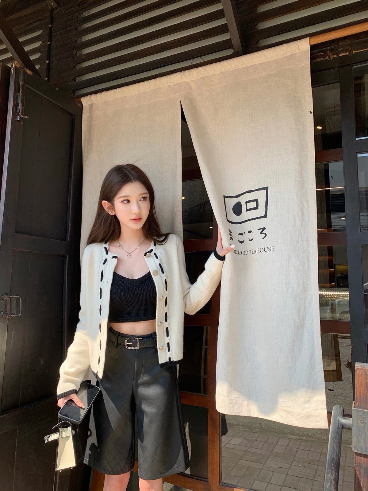 chicyou 착용 로프 디자인 샤오시엔 100 양 플러시 기초 다용도 흑인과 백인 패치워크 색상 니트 카디건 코트 상세 이미지 4