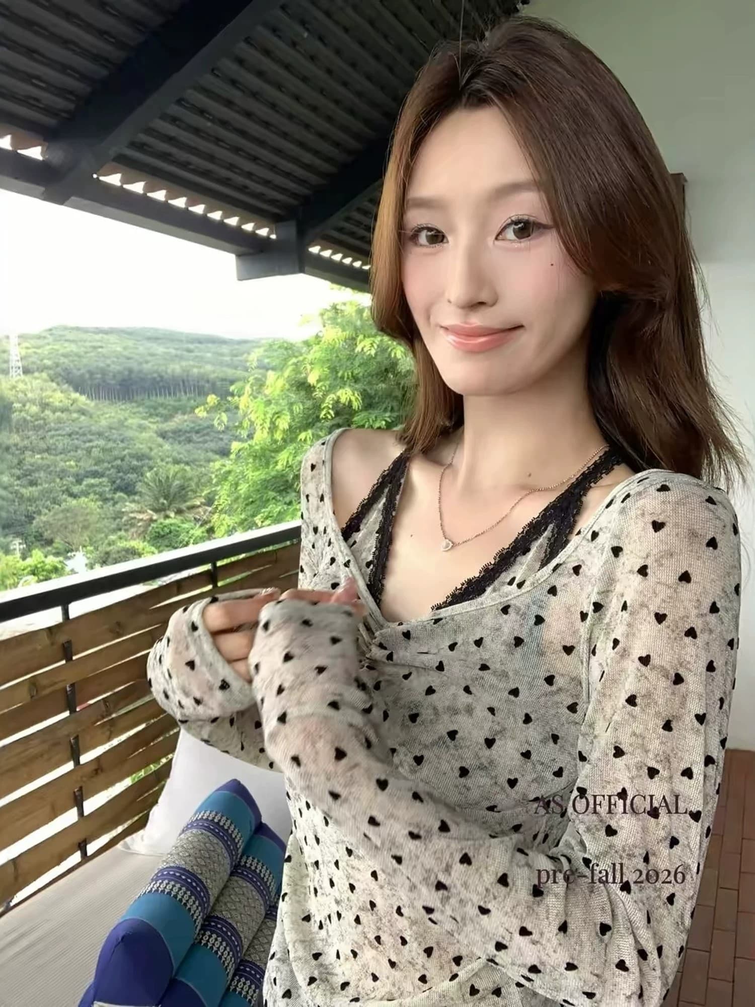 하트 레이스 조각 페이크 레이어드 긴팔 티셔츠 여성 가을 디자인 센스 맨위 한 부서 기본 셔츠 여성 상세 이미지 2