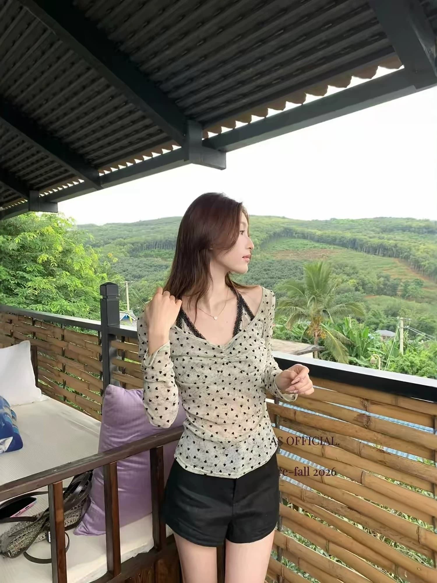 하트 레이스 조각 페이크 레이어드 긴팔 티셔츠 여성 가을 디자인 센스 맨위 한 부서 기본 셔츠 여성 상세 이미지 3