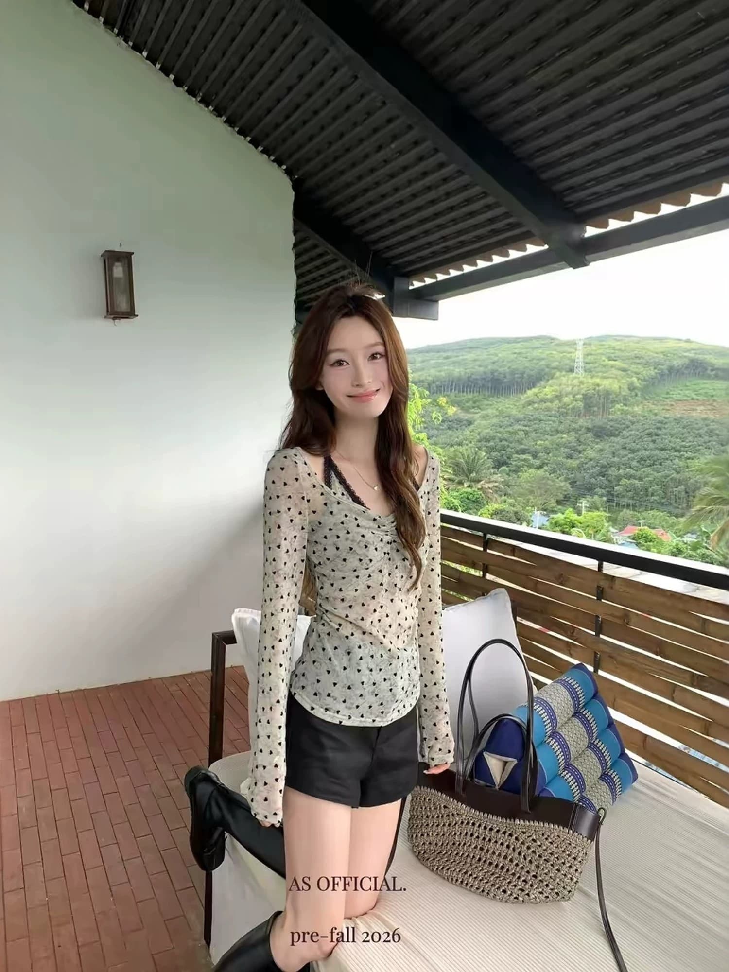 하트 레이스 조각 페이크 레이어드 긴팔 티셔츠 여성 가을 디자인 센스 맨위 한 부서 기본 셔츠 여성 상세 이미지 4