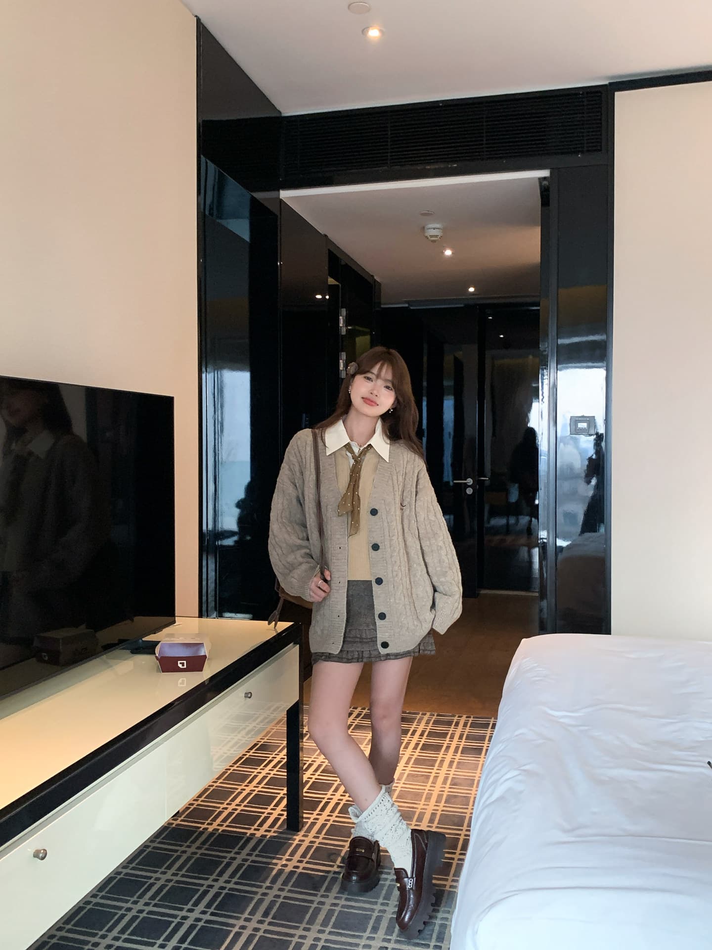 학원 스타일 V넥 꽈배기 니트 오픈 가디건 여성 코트 가을 겨울 2026 새로운 한 부서 느긋한 다용도 슬림해 보이는 맨위 상세 이미지 14