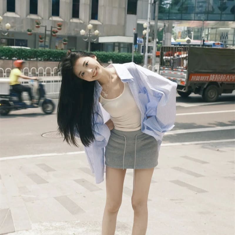 파란색 스트라이프 셔츠 재킷 2025 새로운 가을 느긋한 바람 한 부서 두꺼운 스타일 셔츠 이미지 5