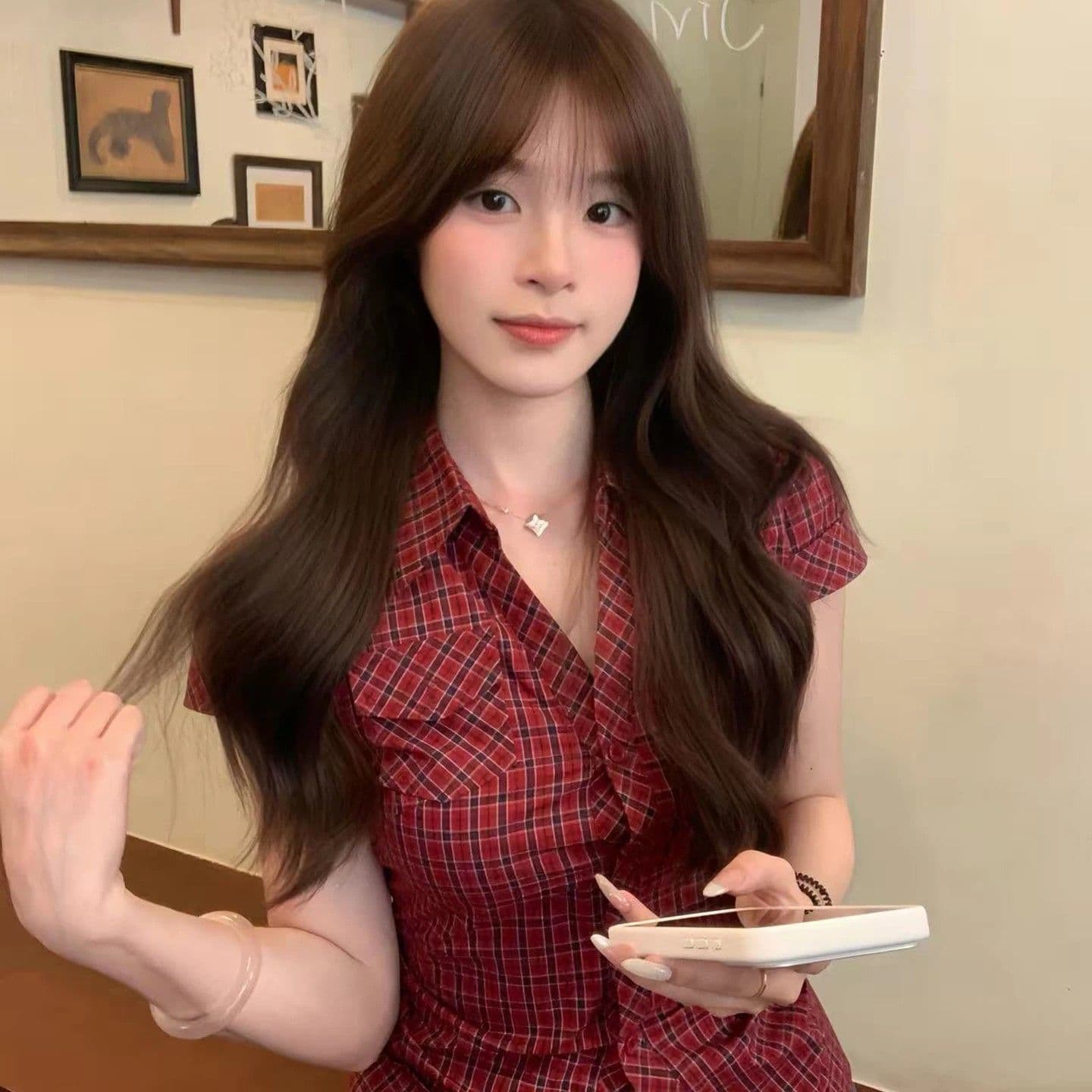 2026 아메리칸 레트로 긍정적 인 어깨 한 부서 빨간색 셔츠 반팔 여름 몸매 가꾸기 슬림해 보이는 셔츠 맨위 이미지 3