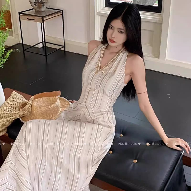 디자인 센스 V넥 스트라이프 조끼 여성 드레스 프랑스식 여름 새로운 Chic 연령 감소 허리 수축 슬림해 보이는 길다 치마 이미지 4