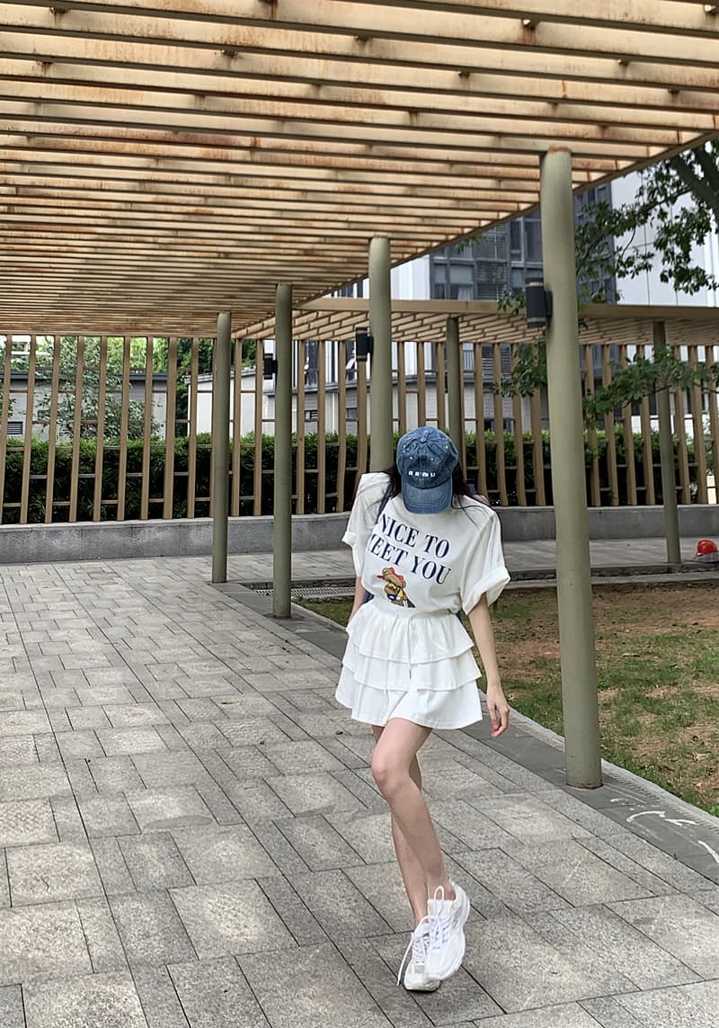 한국 스타일 연령 감소 만화 알파벳 프린트 루즈핏 캐주얼 어깨 패드 반팔 티셔츠 밴딩 연꽃 잎 케이크 치마 세트 상세 이미지 10