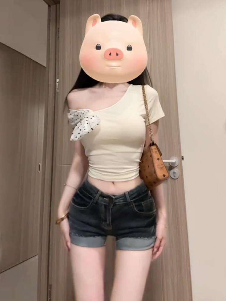 반팔 티셔츠 여성 여름 새로운 폭발 화이트 몸매 가꾸기 핫걸 디자인 센스 오프숄더 비스듬한 어깨 Chic 맨위 상세 이미지 14