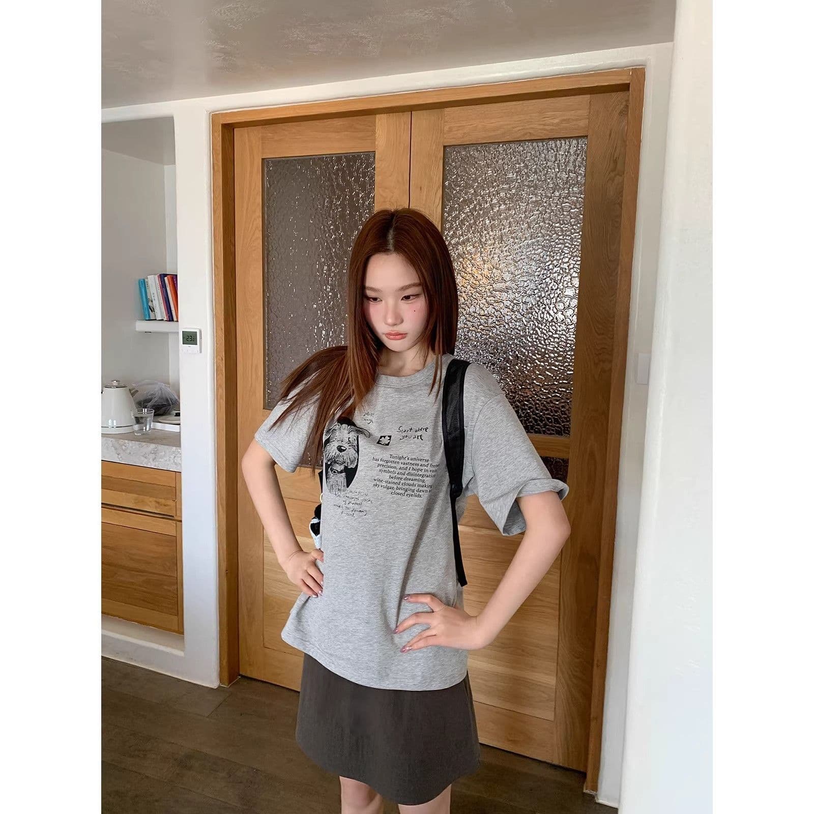 빗질하다 순면 230 크 순면 반팔 루즈핏 가을 어깨 프린트 티셔츠 여름 맨위 디자인 센스 작은 대중 이미지 3