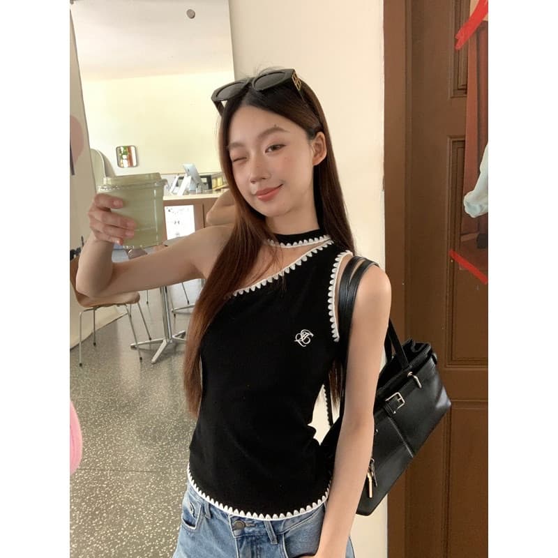 와 사고 방식 캐미솔 여름 외출용 검정색 몸매 가꾸기 디자인 센스 오프숄더 비스듬한 어깨 민소매 맨위 이미지 3