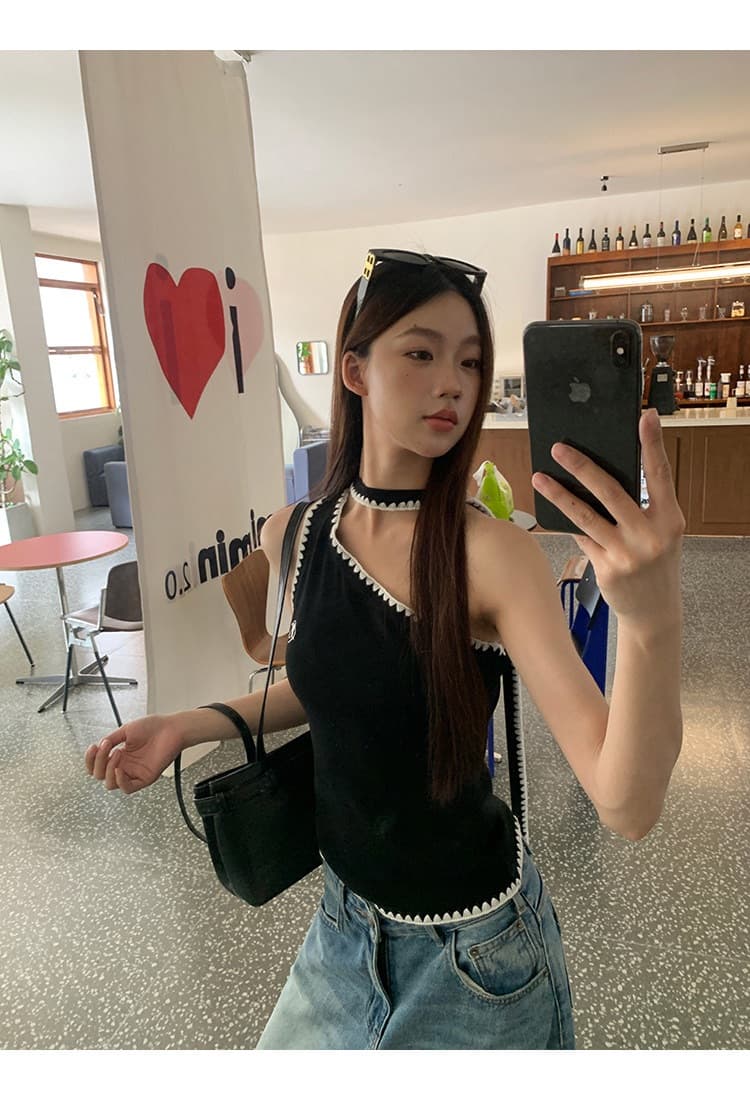 와 사고 방식 캐미솔 여름 외출용 검정색 몸매 가꾸기 디자인 센스 오프숄더 비스듬한 어깨 민소매 맨위 상세 이미지 13