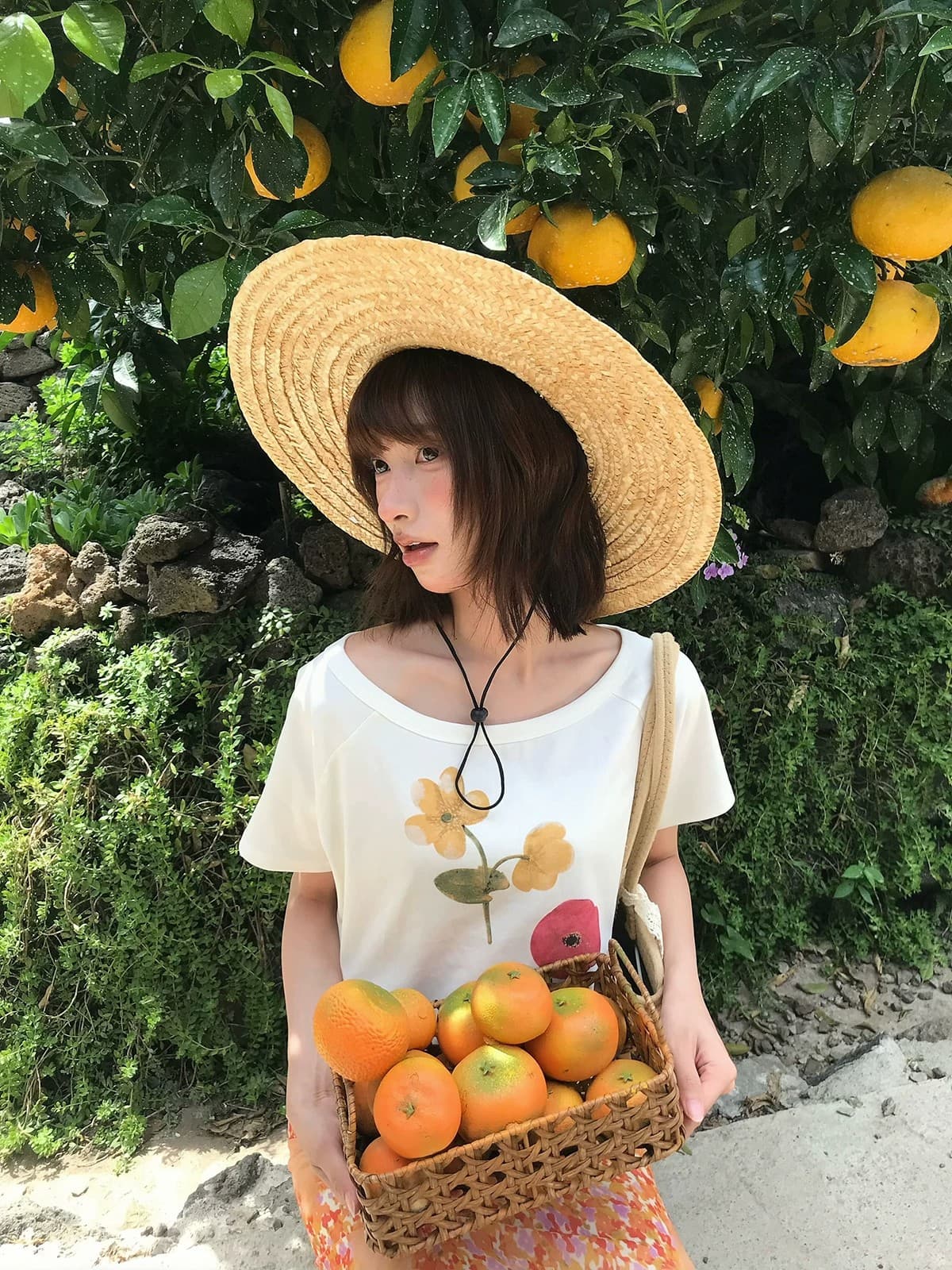 220 그램 92 면 8 암모니아 Lun 아메리칸 핫걸 비스듬한 어깨 알파벳 프린트 반팔 티셔츠 여성 이미지 4
