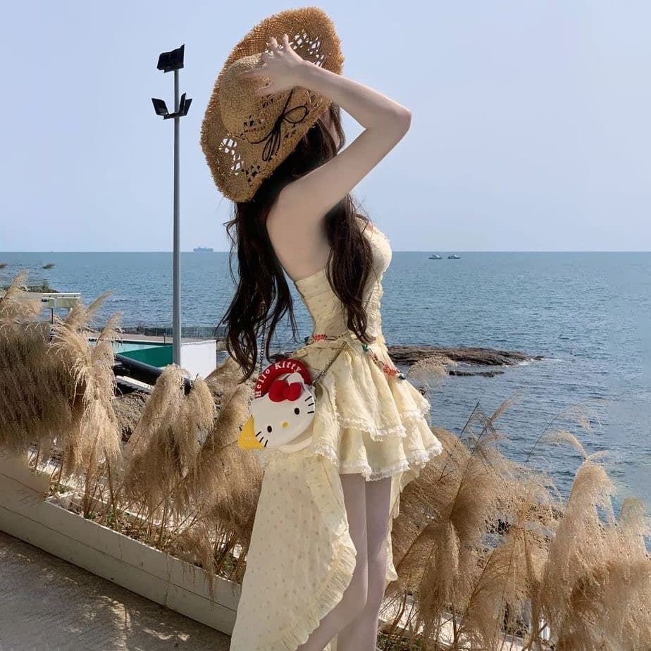 새로운 프랑스식 달콤함 순수한 욕망 휴가 바람 도트 무늬 레이스 레이스 디자인 불규칙 행침 목 투피스 세트 이미지 2