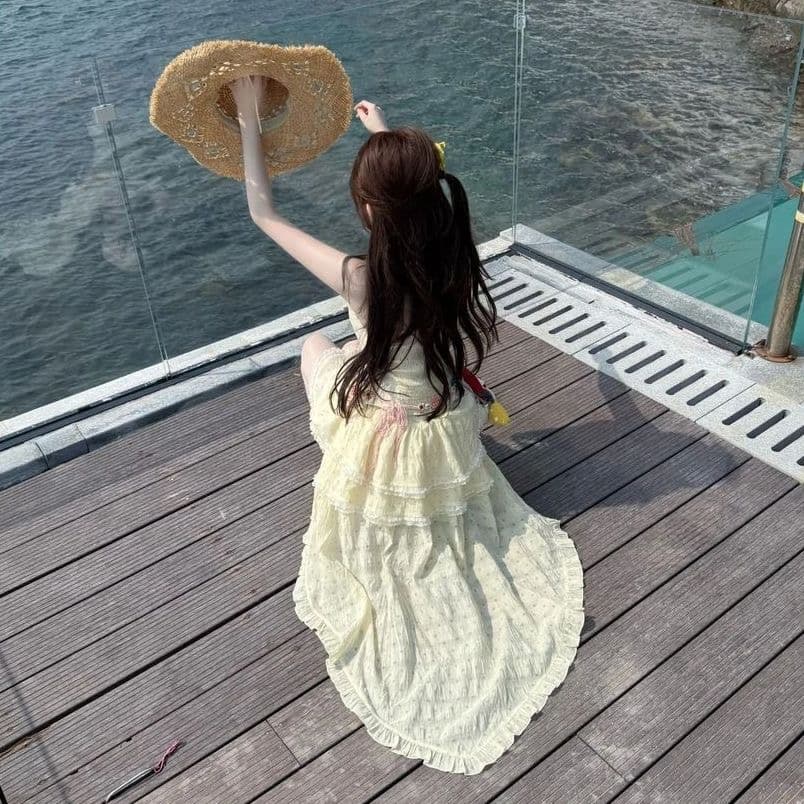 새로운 프랑스식 달콤함 순수한 욕망 휴가 바람 도트 무늬 레이스 레이스 디자인 불규칙 행침 목 투피스 세트 이미지 5
