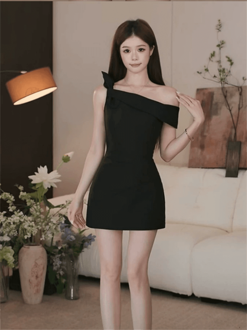 프랑스식 품격 순수한 욕망 고급 센스 비스듬한 어깨 천 금빛 바람 여성 드레스 여름 허리 수축 슬림해 보이는 한 마디 미니 스커트 상세 이미지 8