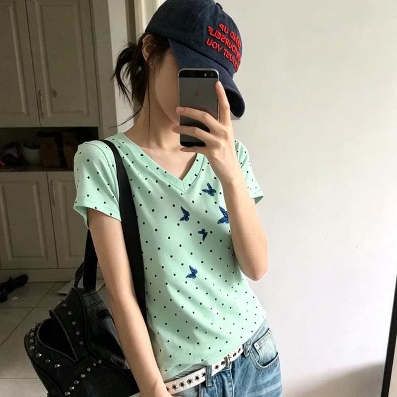 40 220 그램 빗질하다 92 면 8 암모니아 Lun 이후 패키지 칼라 몸매 가꾸기 슬림해 보이는 긍정적 인 어깨 V넥 반팔 티셔츠 여성