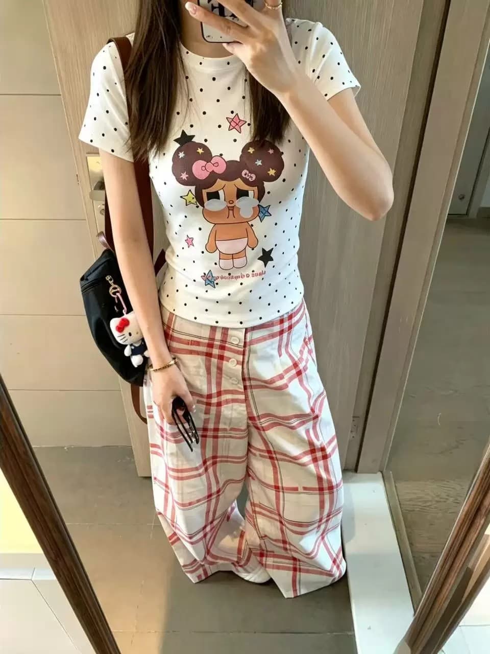40 220 그램 빗질하다 92 면 8 암모니아 Lun 이후 패키지 칼라 몸매 가꾸기 슬림해 보이는 긍정적 인 어깨 V넥 반팔 티셔츠 여성 상세 이미지 3