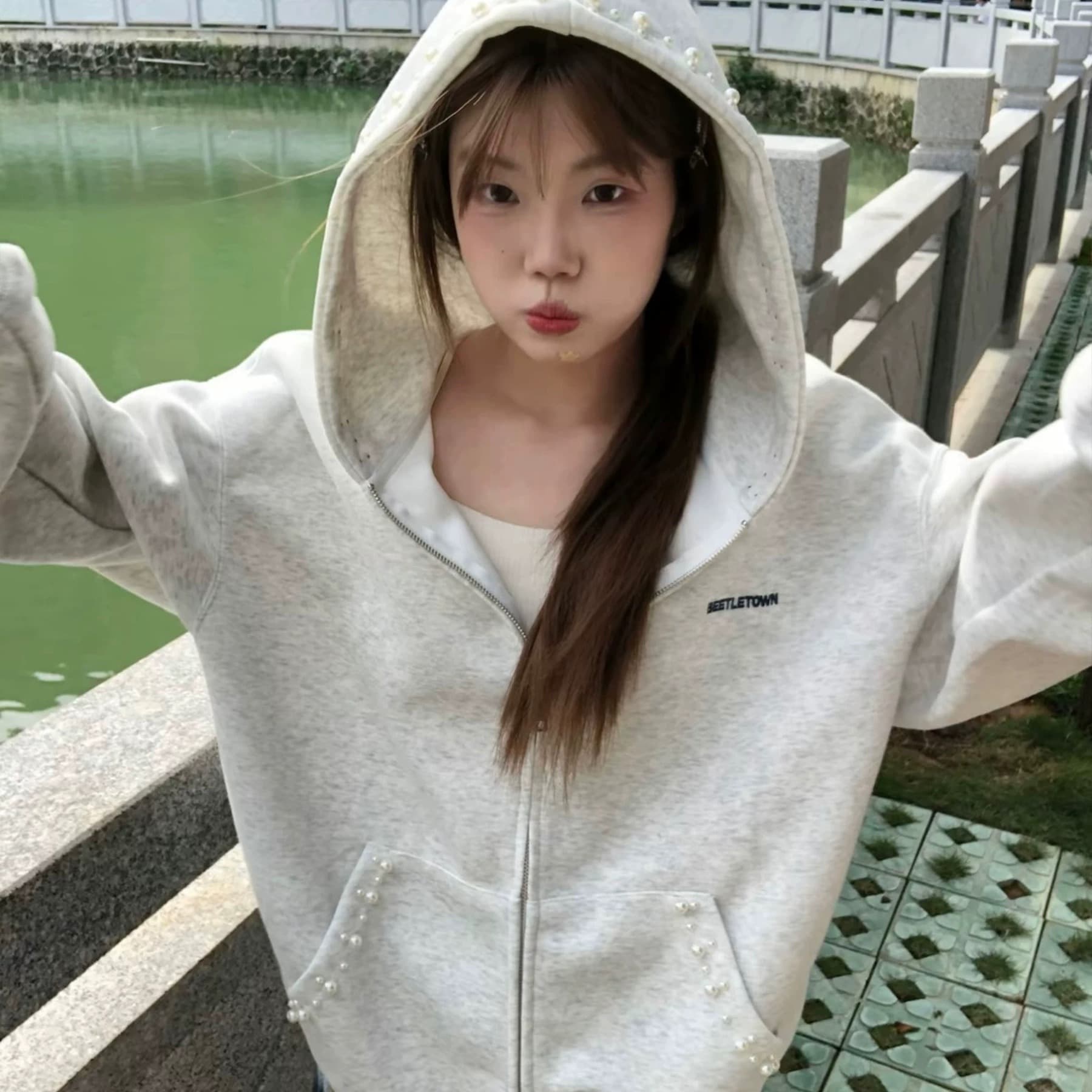 원본 솜씨 있음 이후 패키지 칼라 얇은 스타일 주문 구슬 자수 더블 머리 지퍼 순수한 Mianhua 면 복합 후드티 여성 이미지 5