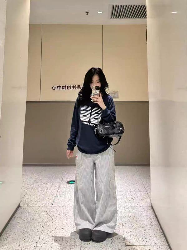 210 그램 21 이후 패키지 칼라 프린트 가을 드레스 구두 긴팔 티셔츠 여성 루즈핏 순면 라운드 넥 맨위 상세 이미지 3