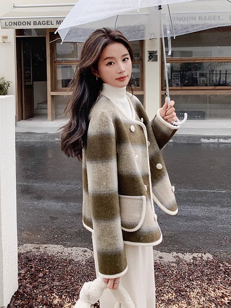 명문 여성 작은 샤넬 스타일 체크무늬 코트 여성 짧은 모직 외투 2026 년 새로운 영국식 바람 라운드 넥 더블 행 가을 겨울 이미지 5